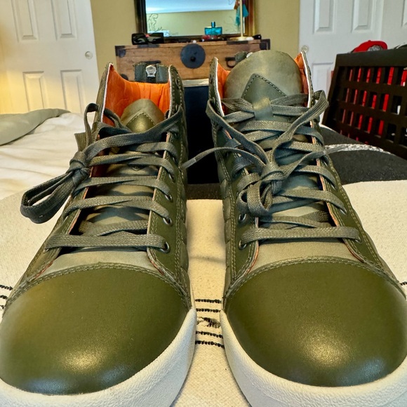 Diesel Men’s Diamond Tarmac Sneakers size 11 - Picture 7 of 10